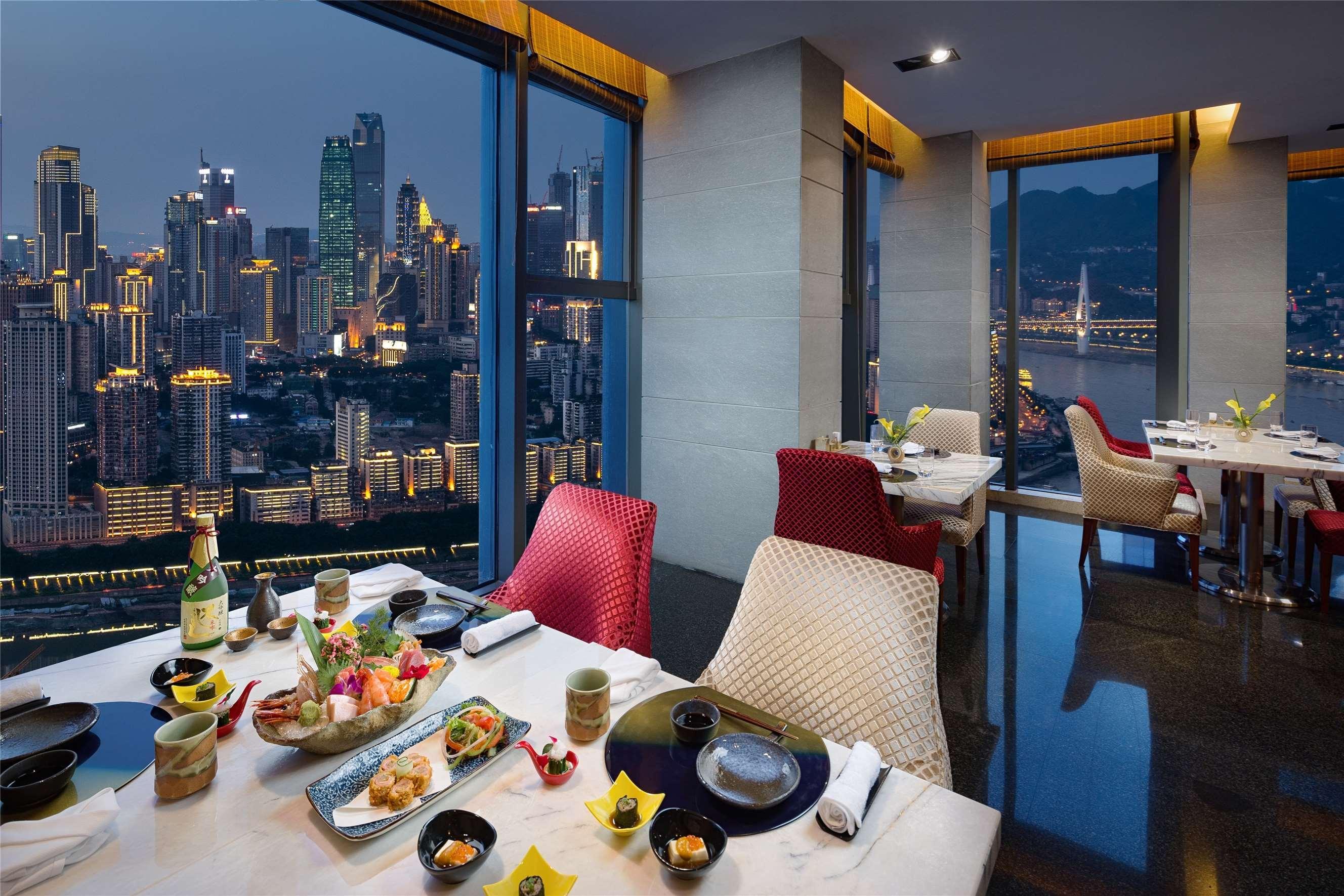 Radisson Blu Plaza Chongqing - Free 2 Bottle Of Local Beer Per Room During Stay Экстерьер фото