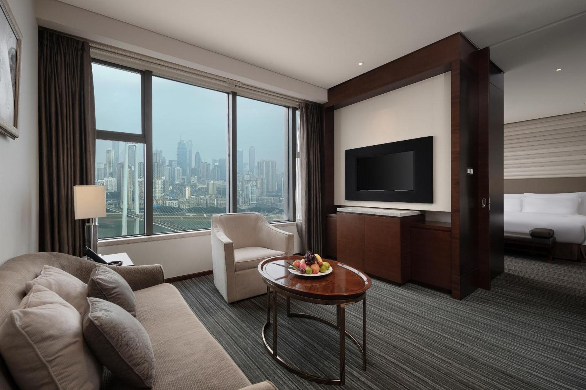 Radisson Blu Plaza Chongqing - Free 2 Bottle Of Local Beer Per Room During Stay Экстерьер фото
